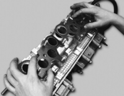 снимите две прокладки