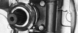 Зафиксируйте муфту с подшипником