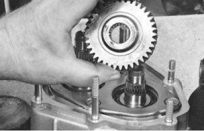 снимите пластину