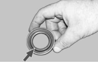 сальники необходимо заменить