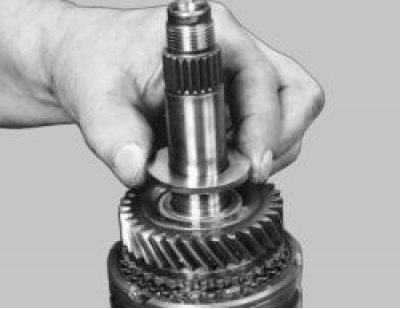 Снимите упорную шайбу