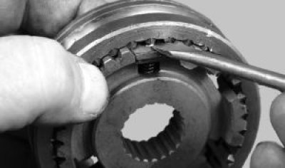 Протолкните сухарь