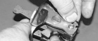 снимите стопорное кольцо