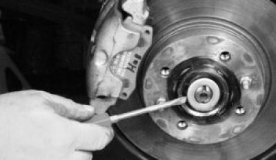 Снимите упорную шайбу