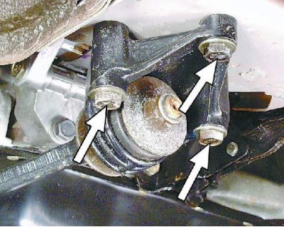 и гайку заднего крепления