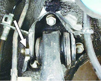 Замена балки задней подвески