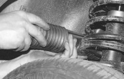 Выньте механизм рулевого управления