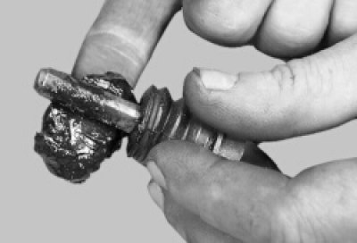 смажьте их смазкой Униол-1