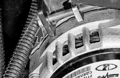 Выверните регулировочный болт