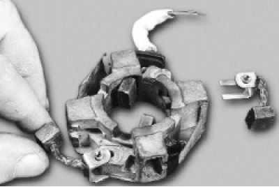 Снимите неизолированные щетки