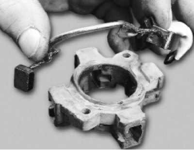 Снимите соединительную шину