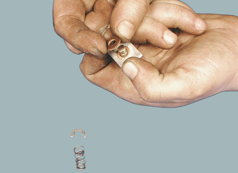 стопорное кольцо