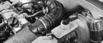 Снятие и установка датчика массового расхода воздуха (ДМРВ)