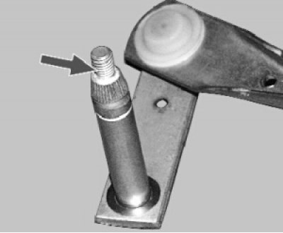 При повреждении шлицев