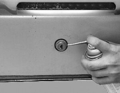 Цилиндры замков дверей задка