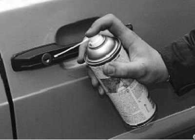 и боковых передних дверей