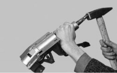 Выпрессуйте вал